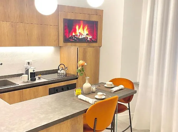 Casa Cavour Brown Daire *