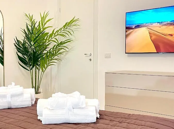Casa Cavour Brown Daire Floransa